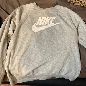 grey nike crewneck. size large